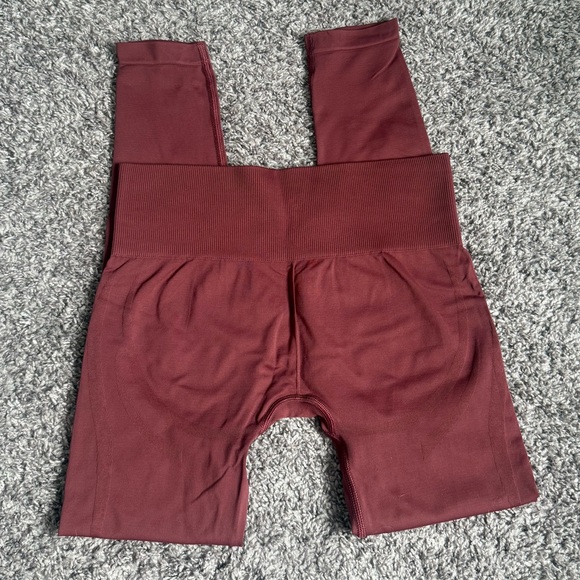 Gymshark Everyday Seamless Leggings - Picture 4 of 5